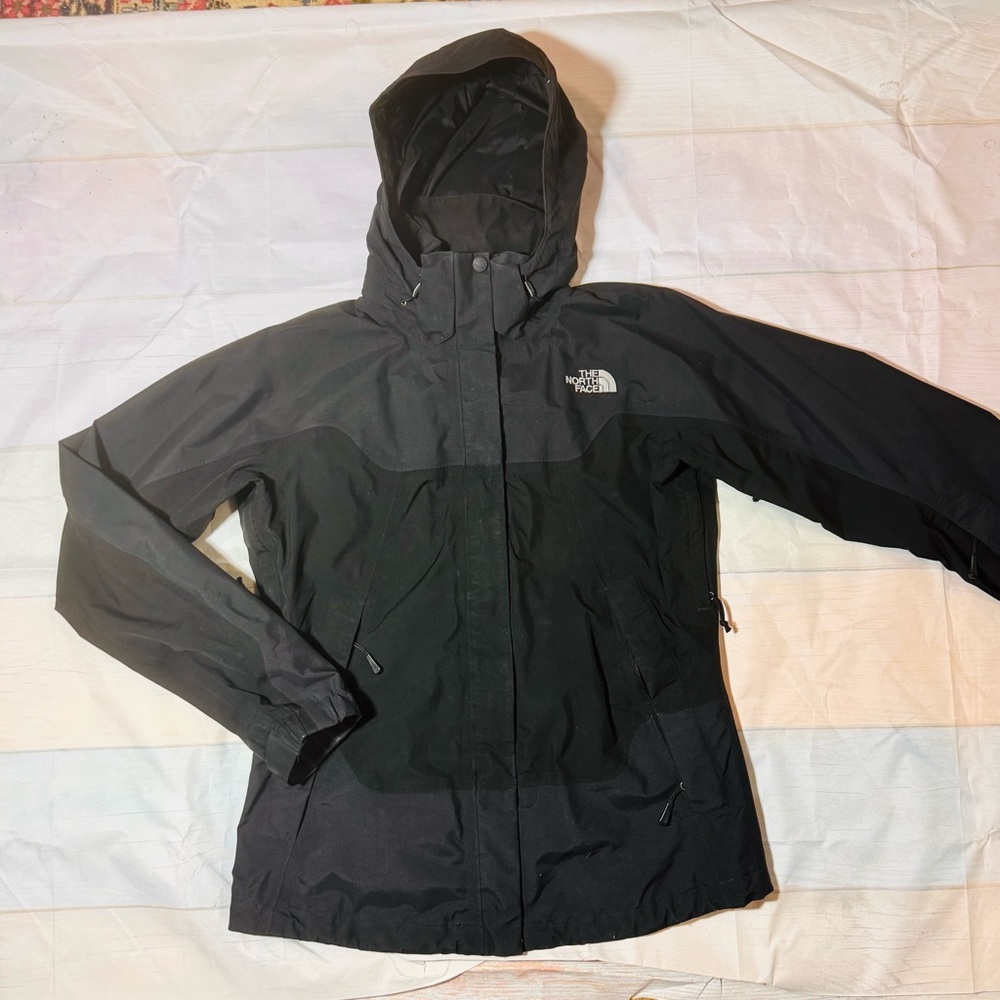 Ladies The North Face Jacket